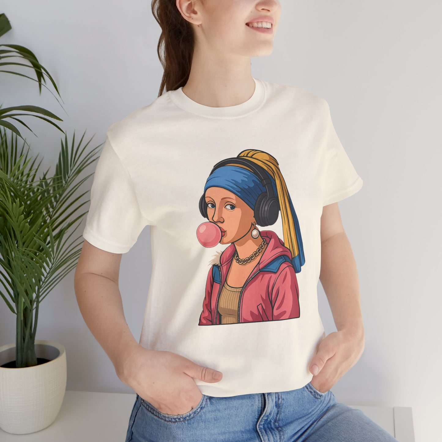 Modern Muse Tee – “Girl with the Bubblegum”